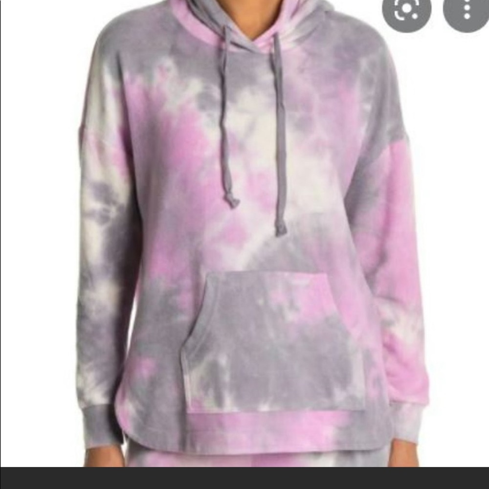 Melloday Women’s Hoodie - Picture 1 of 7